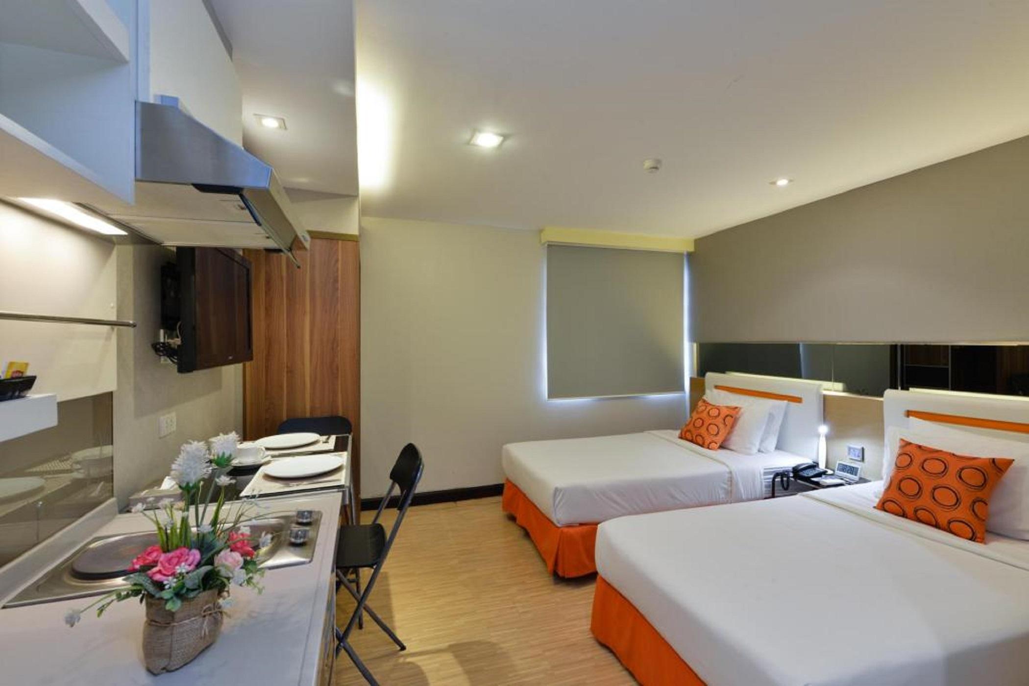 Arawana Express Phromphong Hotel Banguecoque Exterior foto