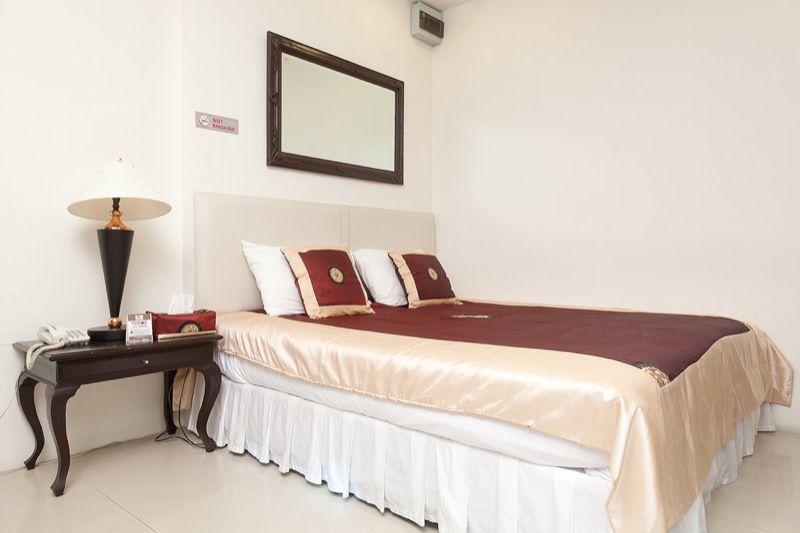 Arawana Express Phromphong Hotel Banguecoque Exterior foto